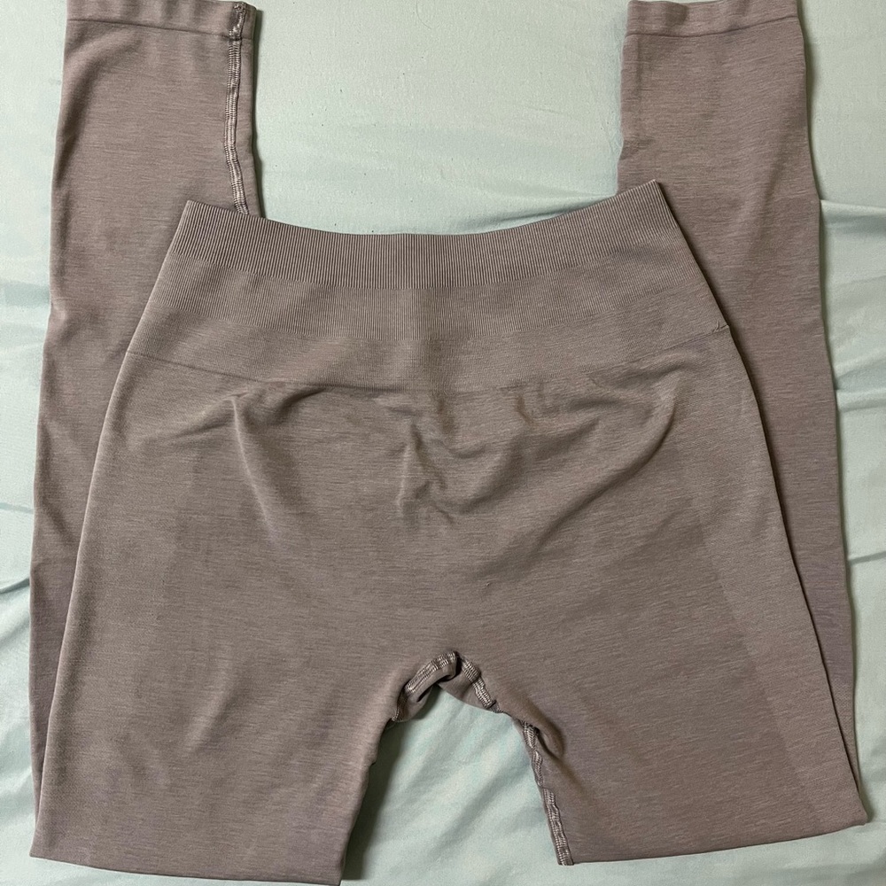 Alphalete Amplify Legging